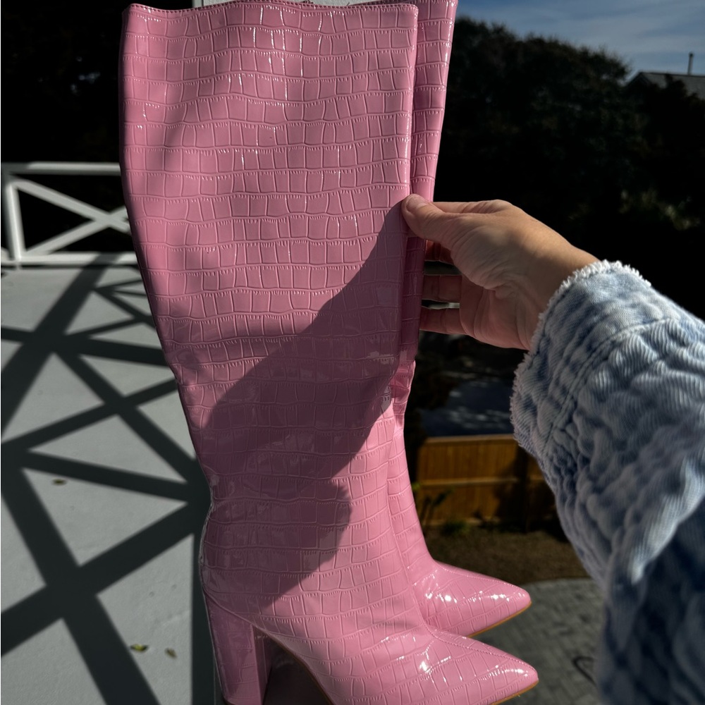 New Pink Croc-Embossed Heeled Boots size 38 - Picture 7 of 10